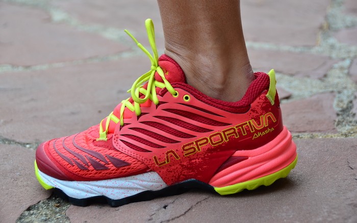 sportiva akasha, zapatilla trail running ideal para la mujer