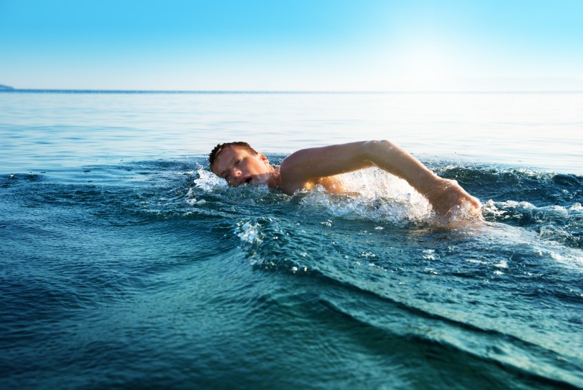 NADAR EN EL MAR - Sportvicious Magazine